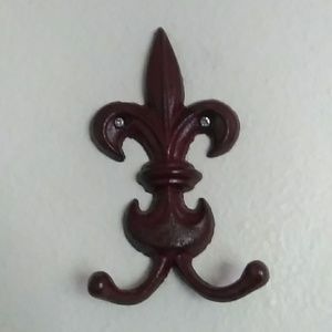 Fluer de le clothes hook